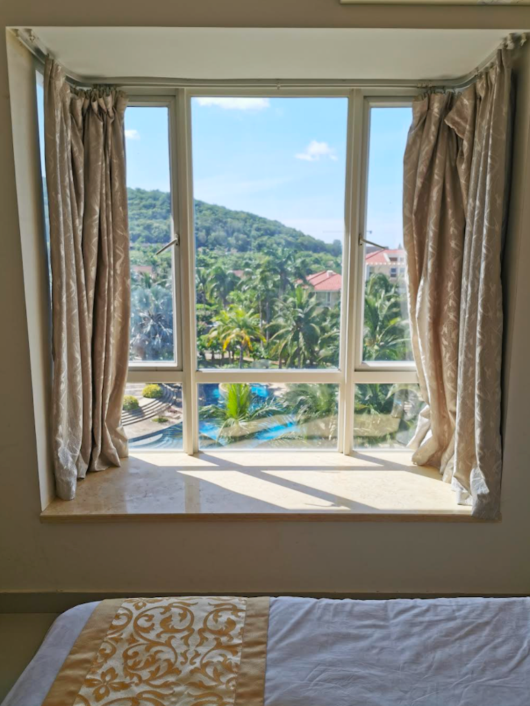 best summer holiday amazing bedroom view luxury apartment accommodation yalong bay sanya china asia culture