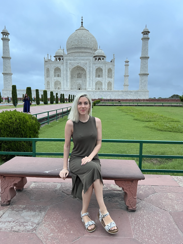 woman traveler taj mahal india expat lifestyle