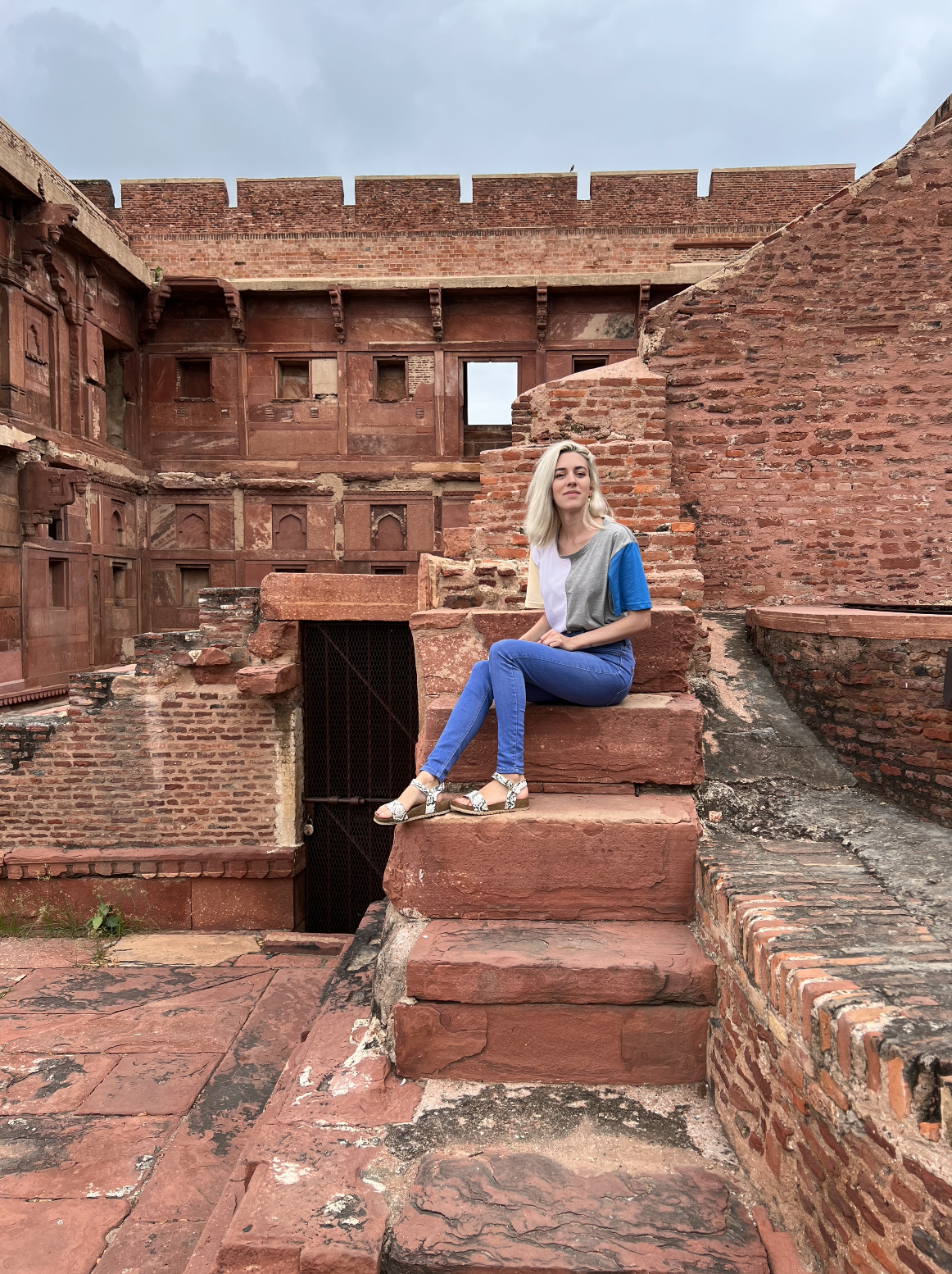 walking distance from Taj Mahal india what to do agra fort